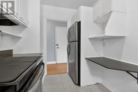 391 Greenwood Avenue Ottawa ON K2A 0X4
