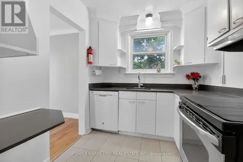 391 Greenwood Avenue Ottawa ON K2A 0X4