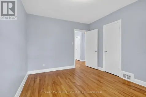 391 Greenwood Avenue Ottawa ON K2A 0X4