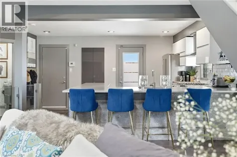 10 Rockhaven Lane Waterdown ON L8B 0H7