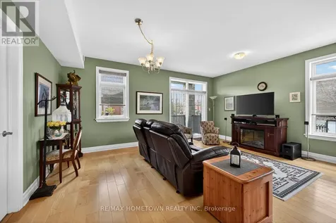 1109 Millwood Avenue Brockville ON K6V 0C7