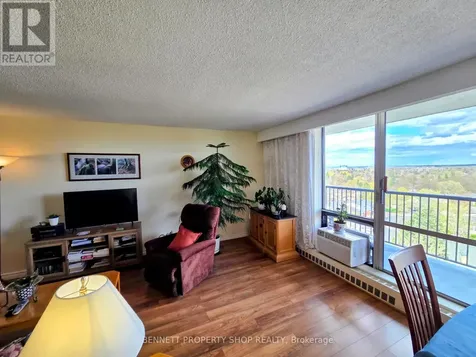 2400 Virginia Drive Ottawa ON K1H 8L3