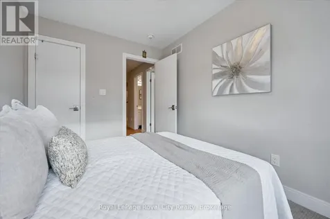 60 Arkell Road Guelph (kortright East) ON N1L 0N8
