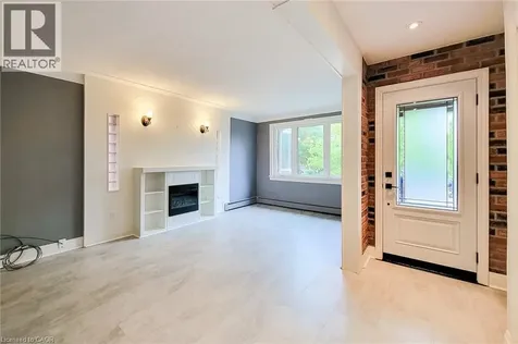 156 Park Row South Hamilton ON L8K 2J8