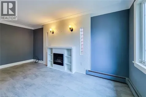 156 Park Row South Hamilton ON L8K 2J8
