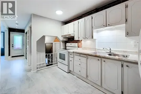 156 Park Row South Hamilton ON L8K 2J8