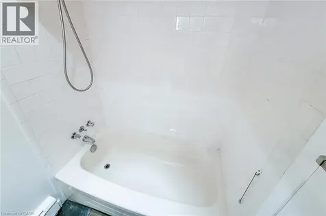 156 Park Row South Hamilton ON L8K 2J8