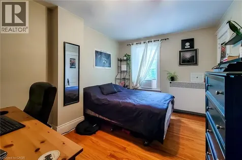 156 Park Row South Hamilton ON L8K 2J8