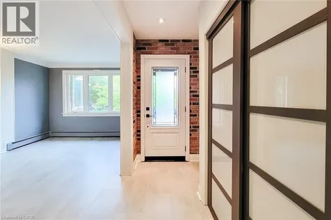 156 Park Row South Hamilton ON L8K 2J8
