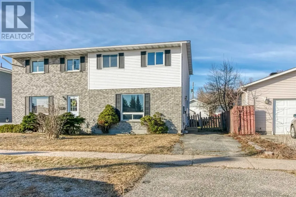 25 Beaumier Crescent Elliot Lake ON P5A 2Y9