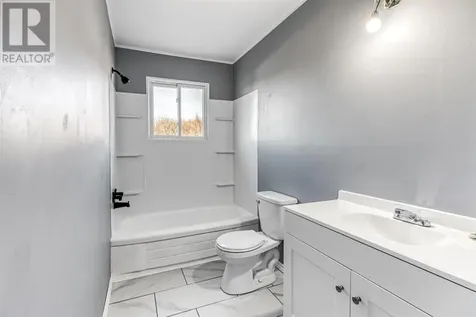 25 Beaumier Crescent Elliot Lake ON P5A 2Y9
