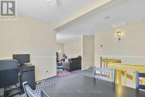3 Stonebank Crescent Ottawa ON K2H 9M2