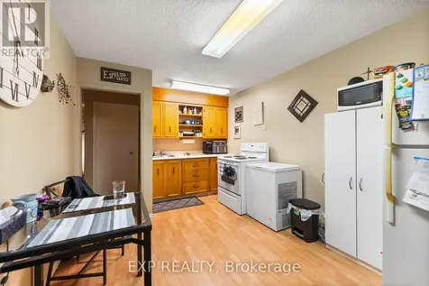 12 Dunn Street Madawaska Valley ON K0J 1B0