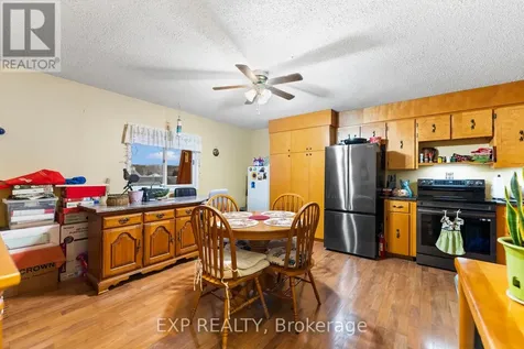 12 Dunn Street Madawaska Valley ON K0J 1B0