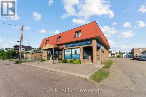 12 Dunn Street Madawaska Valley ON K0J 1B0