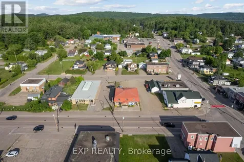 12 Dunn Street Madawaska Valley ON K0J 1B0