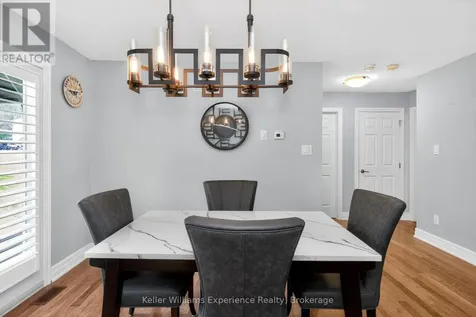 22 Grew Crescent Penetanguishene ON L9M 0A4