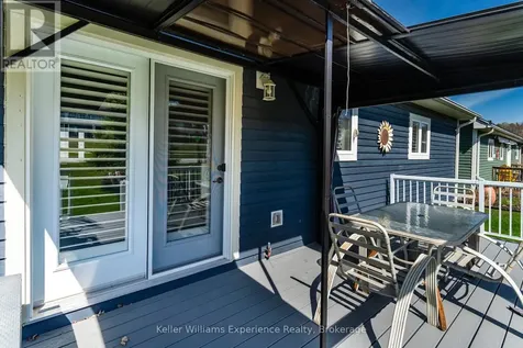 22 Grew Crescent Penetanguishene ON L9M 0A4