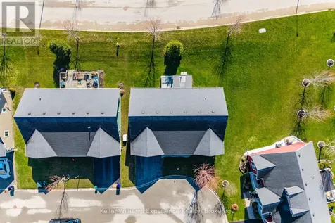 22 Grew Crescent Penetanguishene ON L9M 0A4