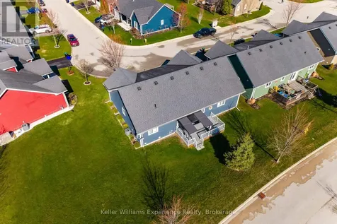 22 Grew Crescent Penetanguishene ON L9M 0A4