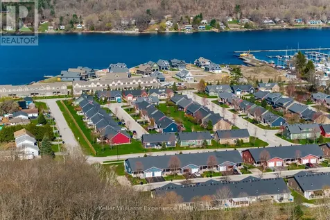 22 Grew Crescent Penetanguishene ON L9M 0A4