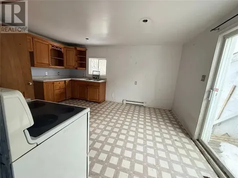 458 Melvin Avenue Sudbury ON P3C 4X4