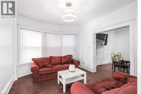 39 Arthur Avenue North Hamilton ON L8L 6C7