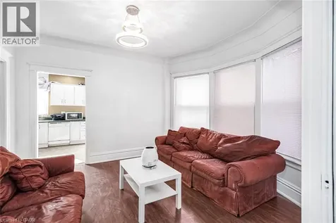 39 Arthur Avenue North Hamilton ON L8L 6C7