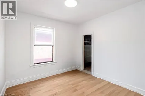 39 Arthur Avenue North Hamilton ON L8L 6C7