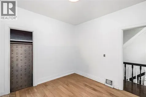39 Arthur Avenue North Hamilton ON L8L 6C7
