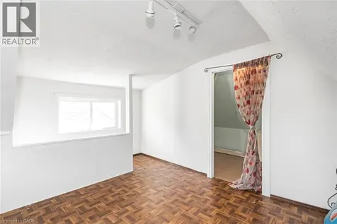 39 Arthur Avenue North Hamilton ON L8L 6C7