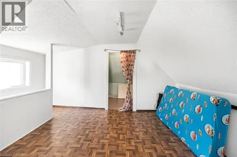 39 Arthur Avenue North Hamilton ON L8L 6C7