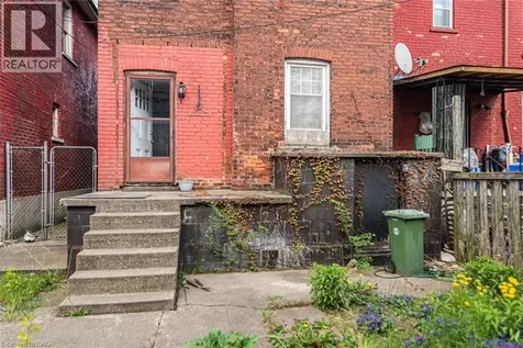 39 Arthur Avenue North Hamilton ON L8L 6C7