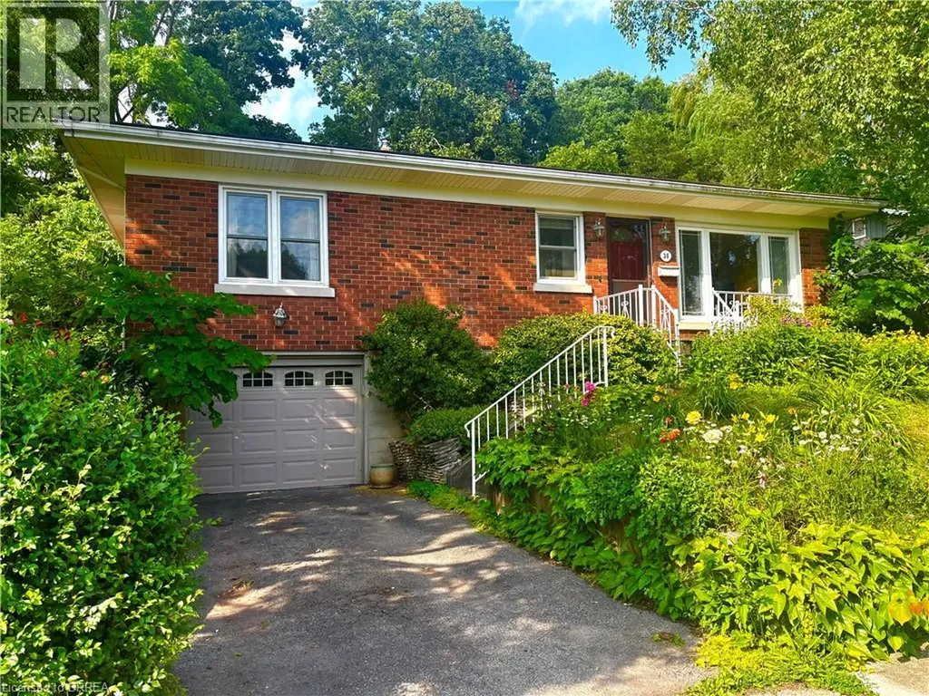 38 Slater Street Brantford ON N3T 4N9