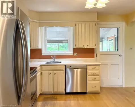 38 Slater Street Brantford ON N3T 4N9