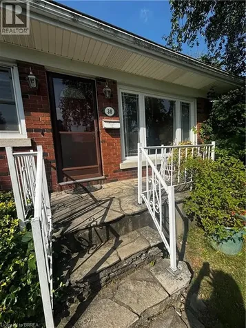 38 Slater Street Brantford ON N3T 4N9