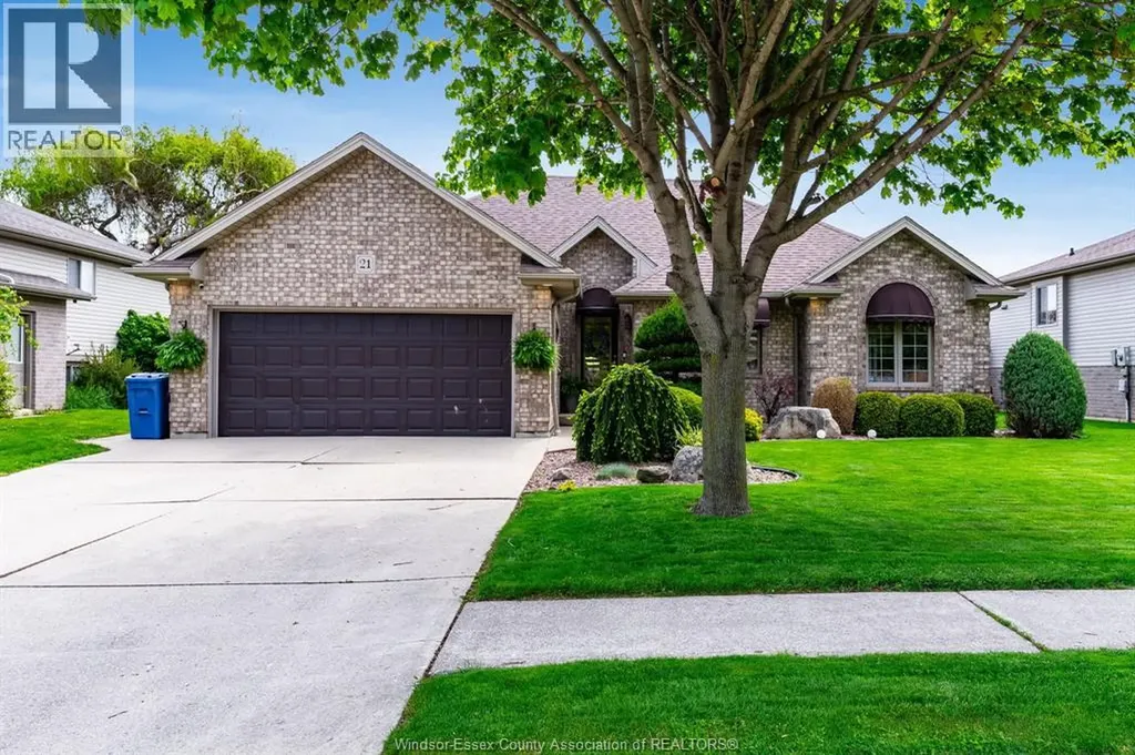 21 Conservation Boulevard Kingsville ON N9Y 4E4