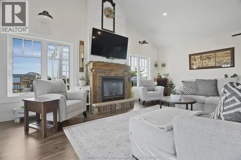 24947 Bear Line Road Chatham-kent ON N7M 5J8