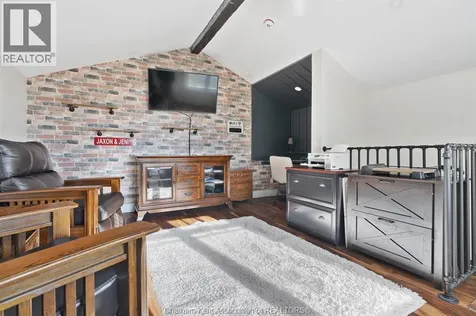 24947 Bear Line Road Chatham-kent ON N7M 5J8