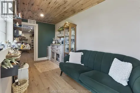 24947 Bear Line Road Chatham-kent ON N7M 5J8