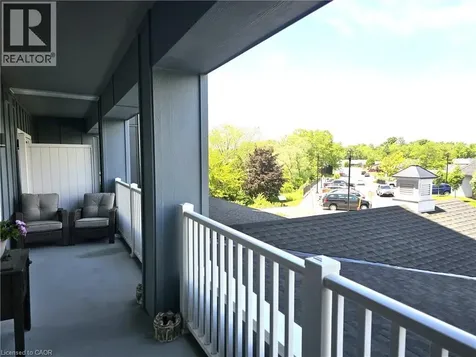 39 Sister Varga Terrace Hamilton ON L9B 0J7