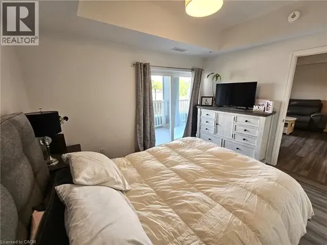 39 Sister Varga Terrace Hamilton ON L9B 0J7