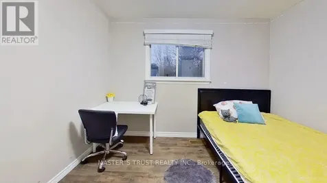 117 Erb Street West Waterloo ON N2L 1T6