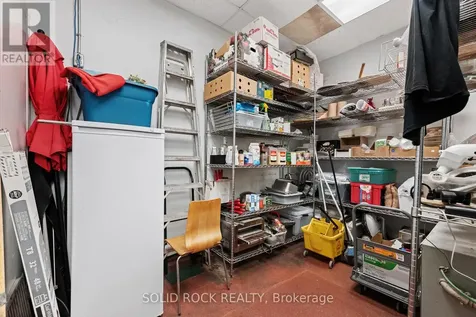 450 Kanata Avenue Ottawa ON K2T 1K5