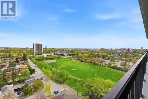 158C Mcarthur Avenue Ottawa ON K1L 8E7