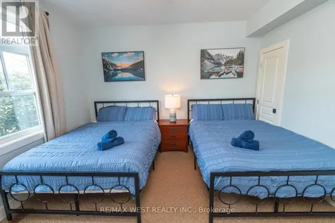 125 Fairway Court Blue Mountains ON L9Y 0P8