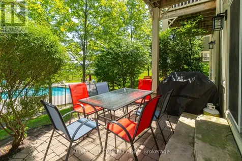 125 Fairway Court Blue Mountains ON L9Y 0P8