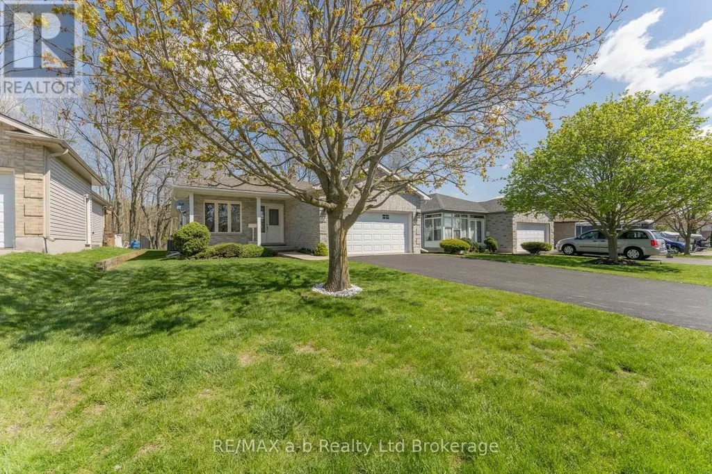 44 Beech Boulevard Tillsonburg ON N4G 5R8