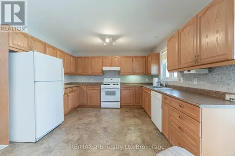 44 Beech Boulevard Tillsonburg ON N4G 5R8