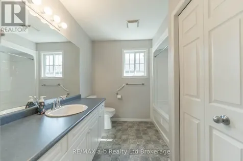 44 Beech Boulevard Tillsonburg ON N4G 5R8